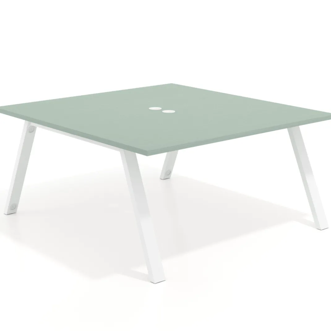 Mesa de oficina doble UvePro fondo 166, cantos rectos, estructura blanca