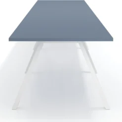 Mesa de oficina progresiva UvePro triple, fondo 100cm, estructura blanca