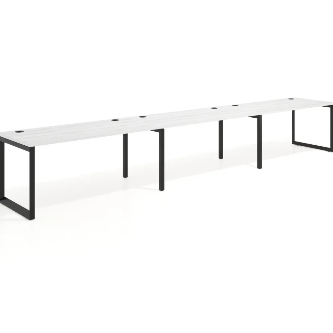 Mesa de oficina progresiva Delta triple, fondo 80cm, estructura negra