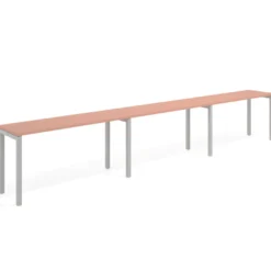 Mesa de oficina progresiva triple Kube, fondo 50cm, estructura aluminio
