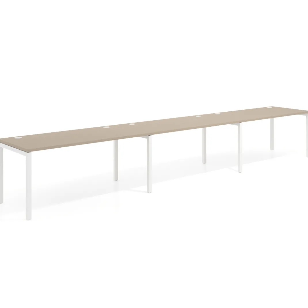 Mesa de oficina progresiva triple Kube, fondo 80cm, estructura blanca