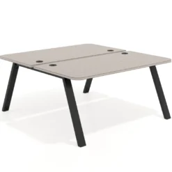 Mesa multipuesto UvePro Bench fondo 166 cm, sobre curvo, estructura negra
