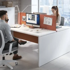 Mesa Multipuesto Work Bench fondo 142 estructura blanco mate
