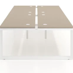 Mesa oficina multipuesto bench Delta doble, fondo 166cm estructura blanca