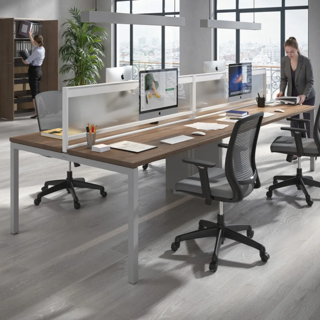 Mesa oficina multipuesto bench doble Kube, fondo 126 cm, estructura aluminio