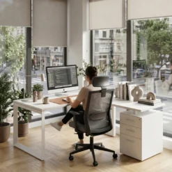 Mesa de escritorio en L con cajones UvePro, estructura negra, ala pedestal metal