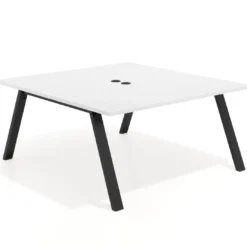Mesa de oficina doble UvePro fondo 166, cantos rectos, estructura negra