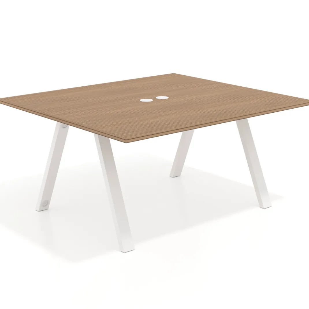 Mesa de oficina doble UvePro fondo 142, cantos rectos, estructura blanca