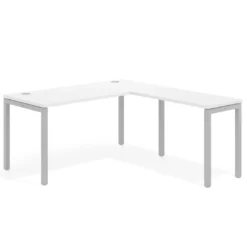 Mesa de oficina en L Kube fondo 68cm con ala estrecha, estructura aluminio
