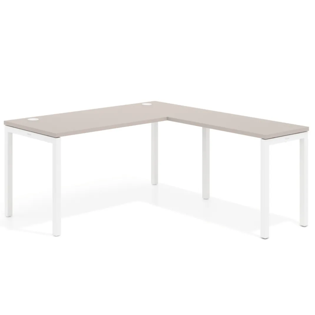 Mesa de oficina en L Kube fondo 68cm con ala estrecha, estructura blanco