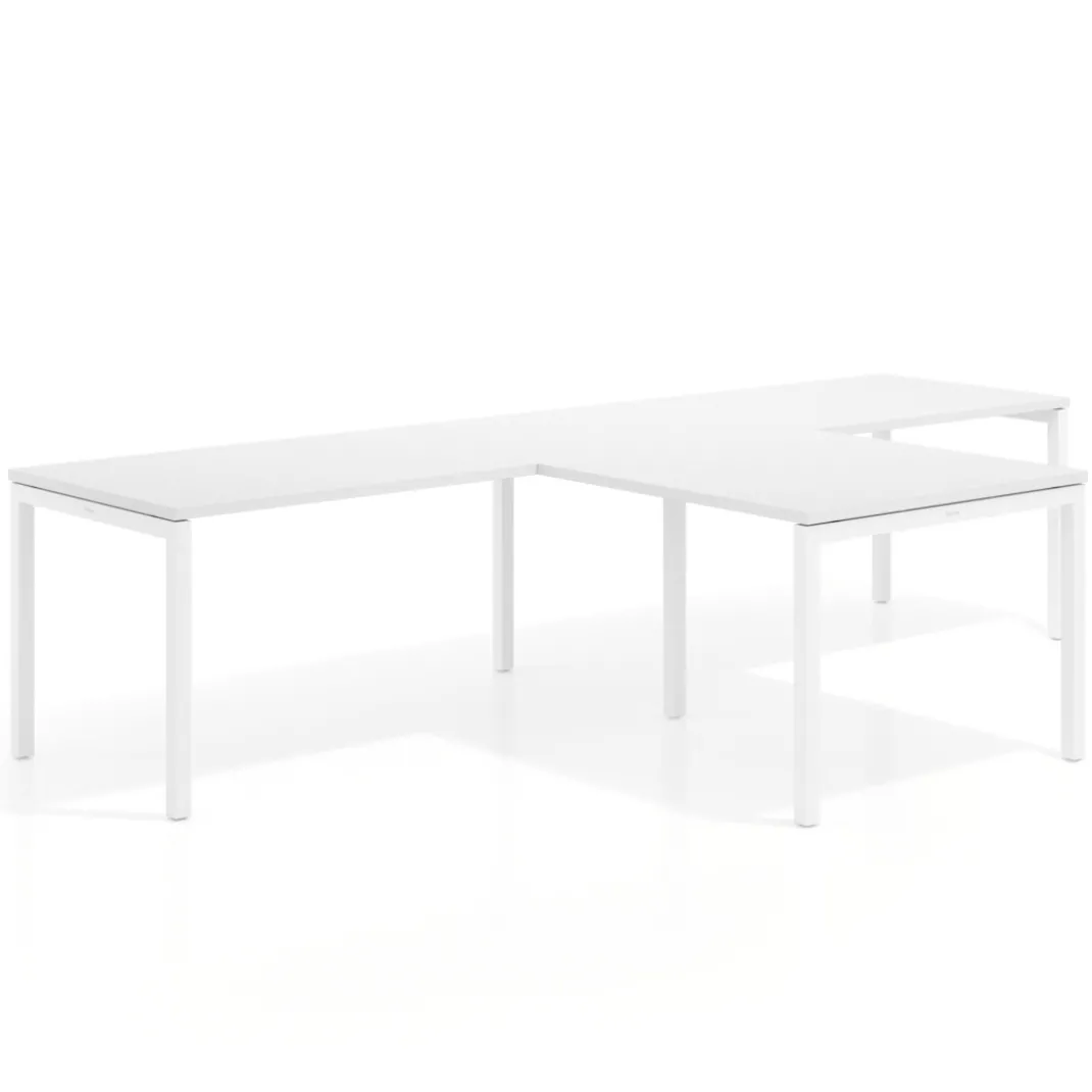 Mesa de oficina progresiva doble con ala extensión Kube, estructura blanca