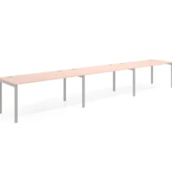 Mesa de oficina progresiva triple Kube, fondo 80cm, estructura aluminio