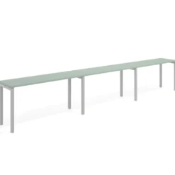 Mesa de oficina progresiva triple Kube, fondo 50cm, estructura aluminio