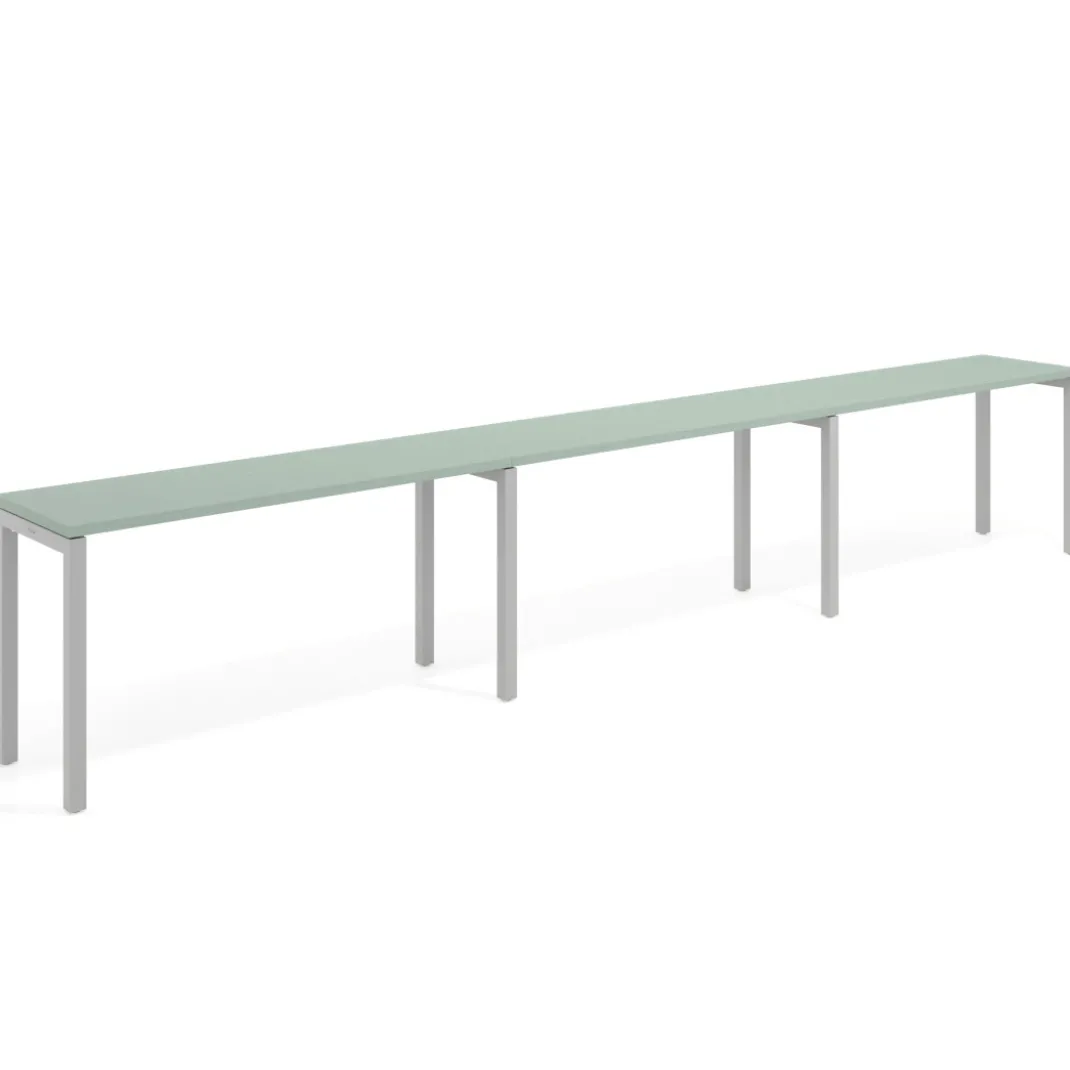 Mesa de oficina progresiva triple Kube, fondo 50cm, estructura aluminio