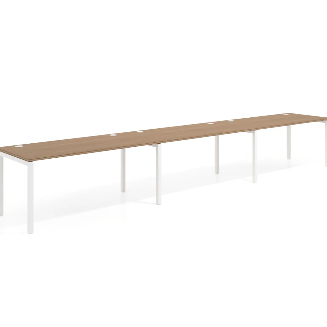 Mesa de oficina progresiva triple Kube, fondo 80cm, estructura blanca