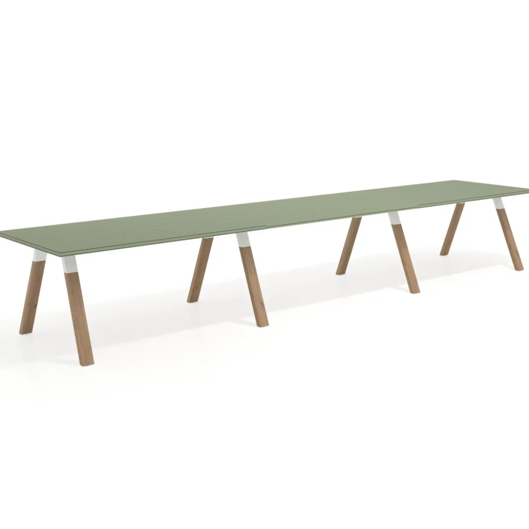 Mesa de oficina progresiva UvePro triple, fondo 100cm, estructura blanca, patas de madera