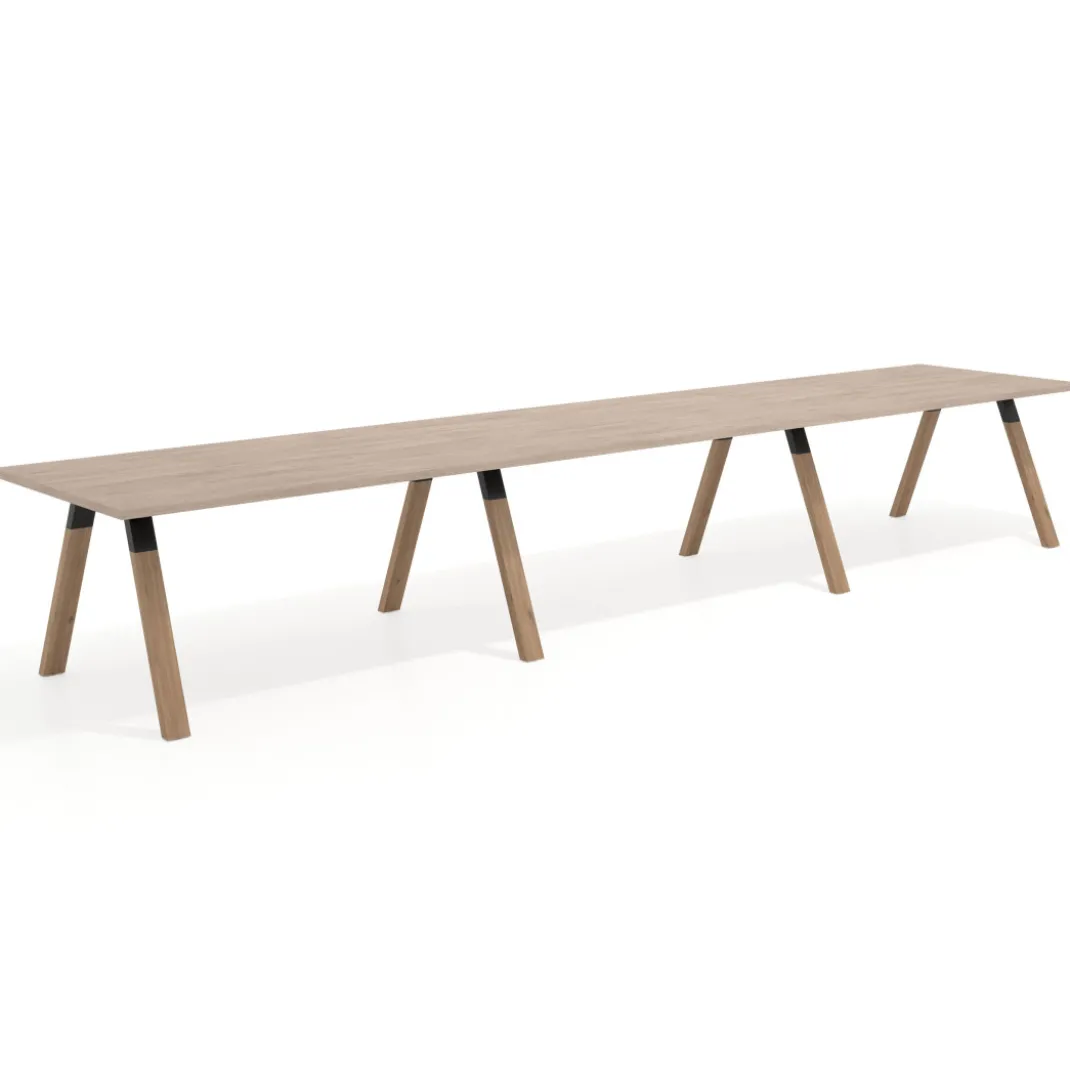 Mesa de oficina progresiva UvePro triple, fondo 100cm, estructura negra, patas de madera