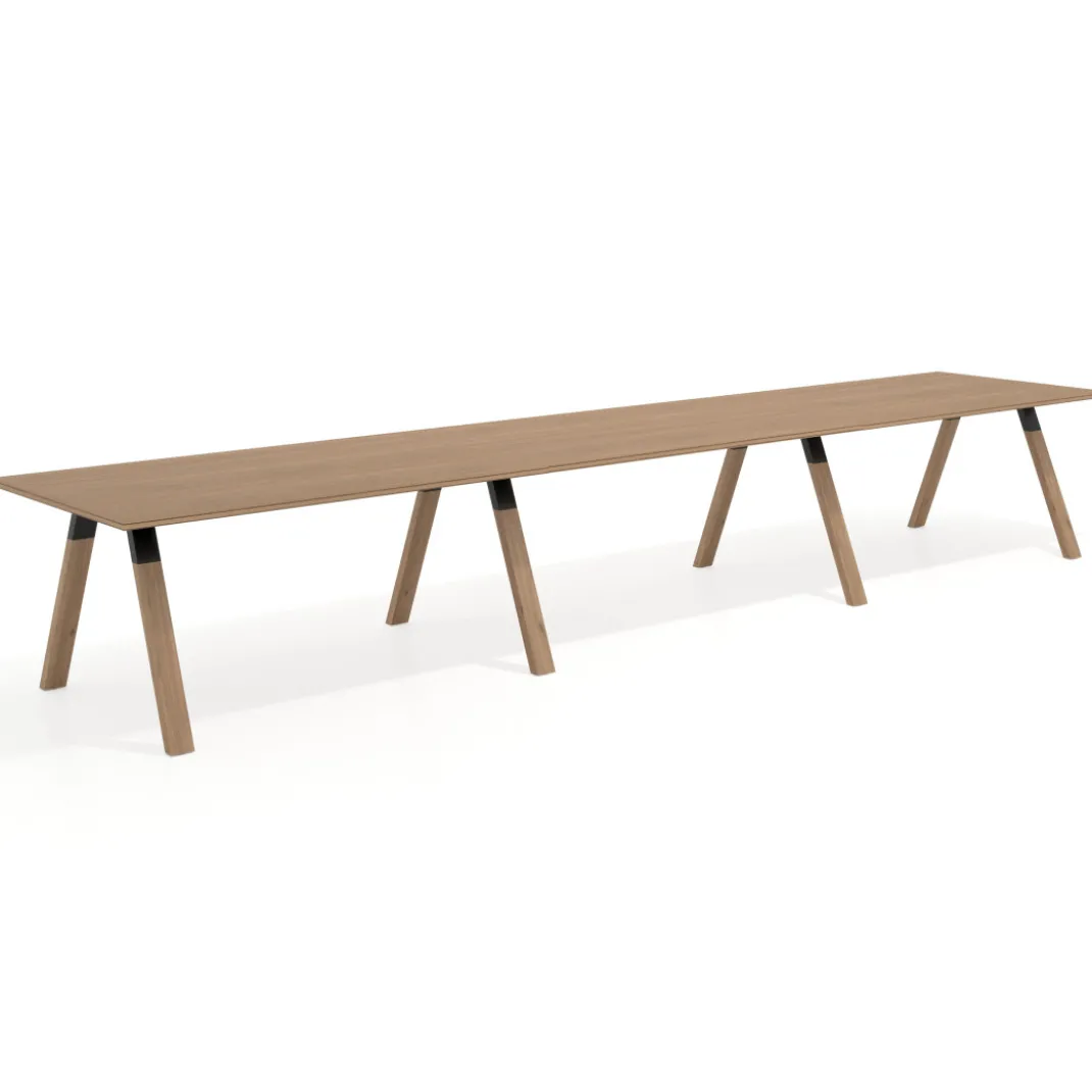 Mesa de oficina progresiva UvePro triple, fondo 100cm, estructura negra, patas de madera