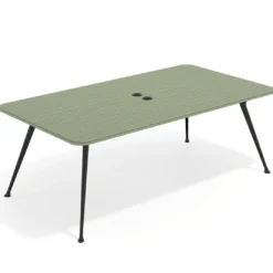Mesa de reuniones Tekno gran formato, fondo 120, patas aluminio inyectado, estructura negra