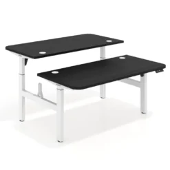 Mesa Multipuesto Elevable eléctrica Erghos Motion estructura blanca 2 cantos curvos