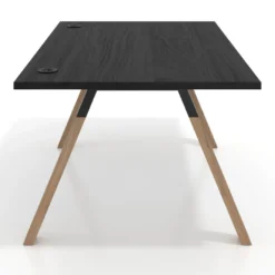 Mesa oficina de diseño UvePro fondo 100cm, estructura negra, patas de madera