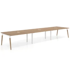 Mesa para reuniones Arki triple con fondo 126 cm, coworking, sobre recto