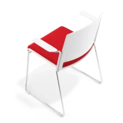 Silla Confidente tapizada con brazos Lotus