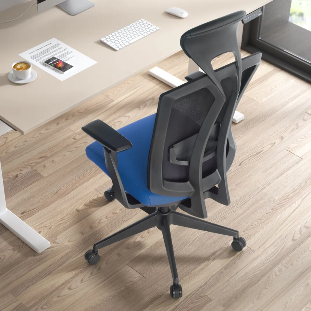 Silla de oficina Baron, reposacabezas, brazos 3D, red