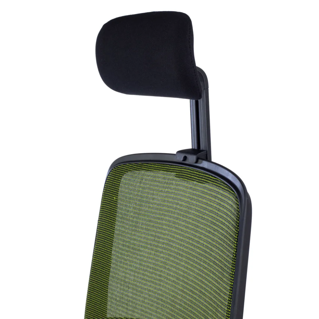 Silla de oficina profesional Sugar black con reposacabezas