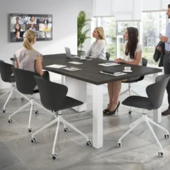 Silla Giratoria Wendy, con ruedas