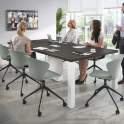 Silla Giratoria Wendy, con ruedas