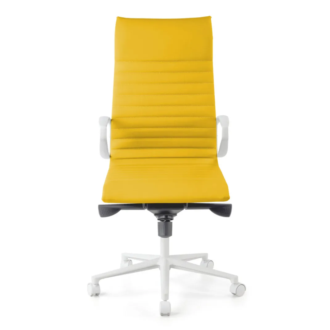 Sillón oficina Diseño Forli, estructura blanca, respaldo alto, ecopiel